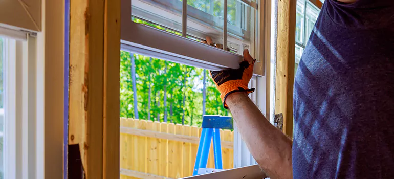 >Bay Window Curtain Rail Track in Jacksonville Beach, FL